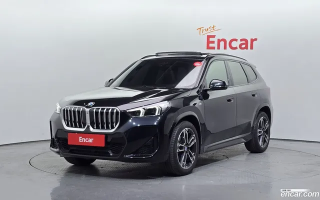 BMW X1 (U11) sDrive 20i M — миниатюра 1