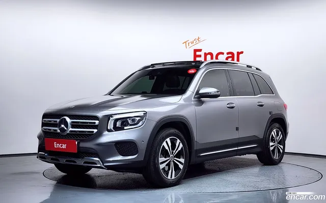 Mercedes-Benz GLB-Class (X247) GLB220 — миниатюра 1