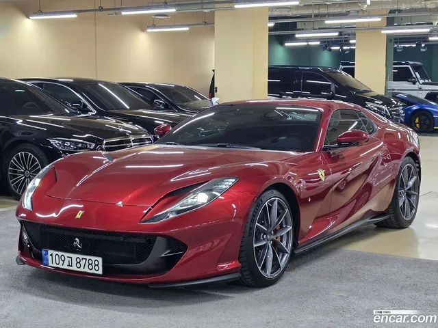 Ferrari 812 GTS 6.5 V12 — миниатюра 1
