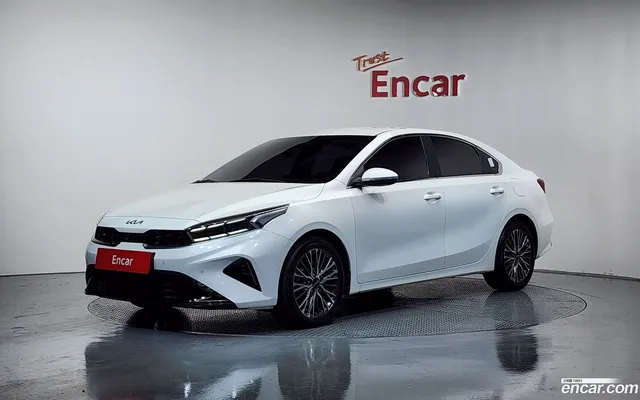 Kia K3 1.6 — миниатюра 1