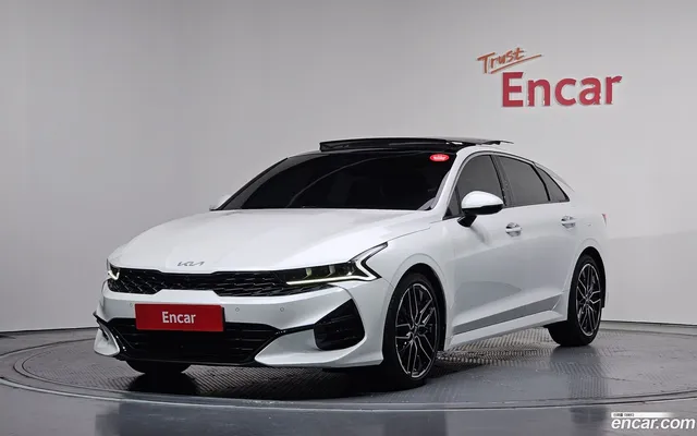 Kia K5 1.6 — миниатюра 1