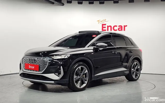 Audi Q4 e-tron (F4) 40 — миниатюра 1