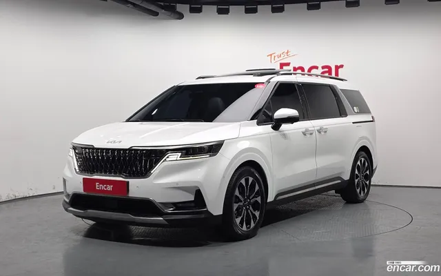 Kia Carnival 7 — миниатюра 1