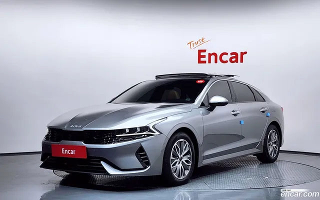 Kia K5 Hybrid — миниатюра 1