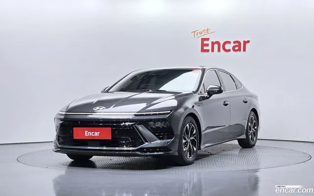 Hyundai (DN8) 1.6 — миниатюра 1