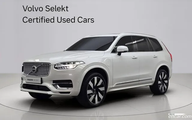 Volvo XC90 T8 — миниатюра 1