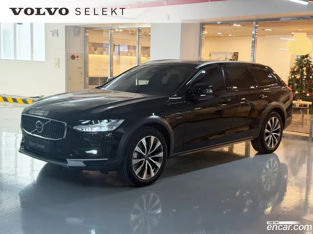 Volvo V90 B5 AWD — миниатюра 1