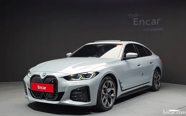 BMW i4 eDrive40 M — миниатюра 1