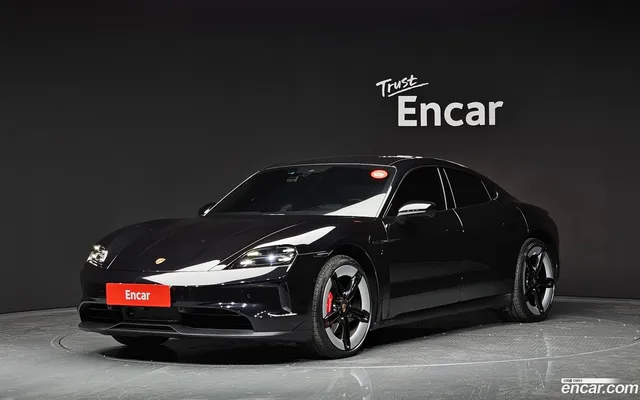 Porsche Taycan 4S — миниатюра 1