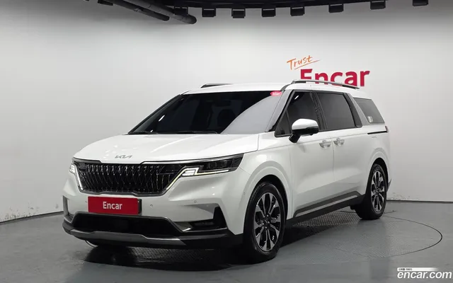 Kia Carnival 9 — миниатюра 1