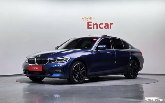 BMW 3 Series (G20) 320i — миниатюра 1