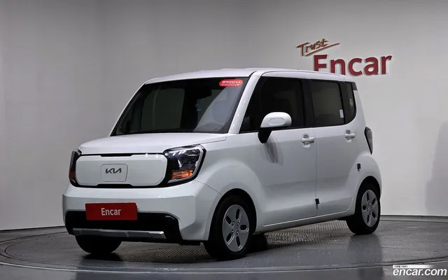 Kia EV — миниатюра 1