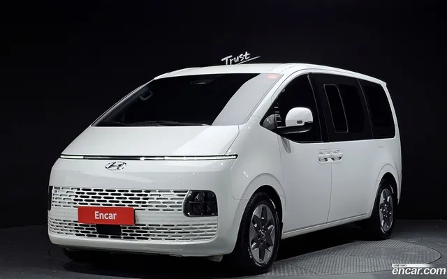 Hyundai Staria 4WD 11 — миниатюра 1