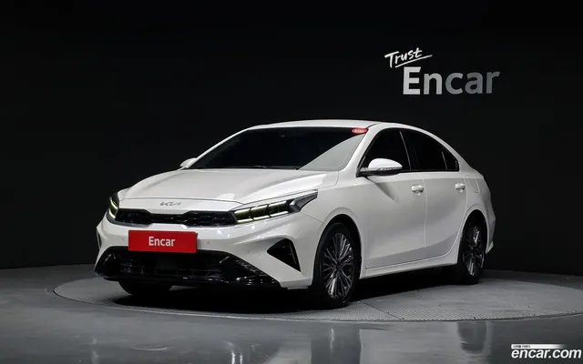 Kia K3 1.6 — миниатюра 1