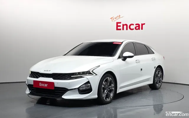 Kia K5 1.6 — миниатюра 1