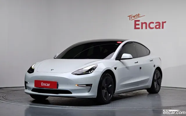 Tesla Model 3 AWD — миниатюра 1