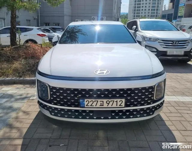 Hyundai Grandeur (GN7) 2.5 2WD — миниатюра 1