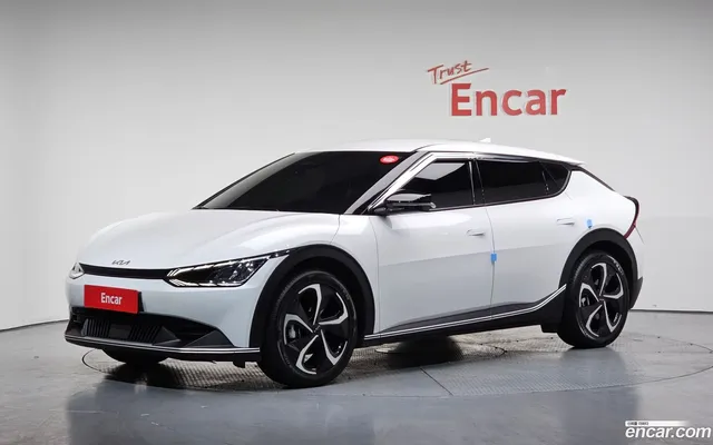 Kia EV6 — миниатюра 1
