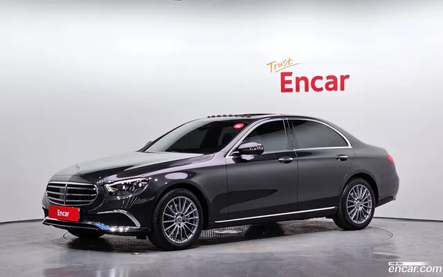 Mercedes-Benz E-Class (W213) E250 — миниатюра 1