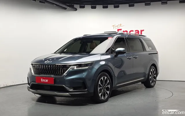 Kia Carnival 7 — миниатюра 1