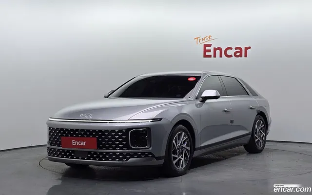 Hyundai Grandeur Hybrid (GN7) — миниатюра 1