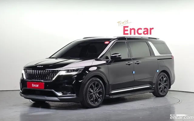 Kia Carnival 7 — миниатюра 1