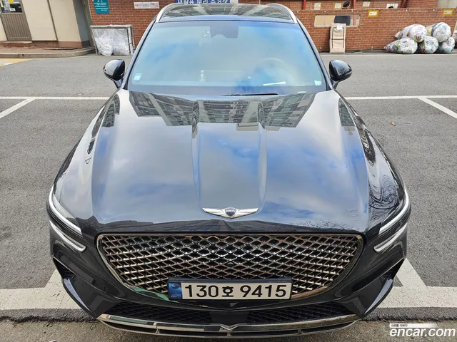 Genesis GV70 2.5T 2WD — миниатюра 1