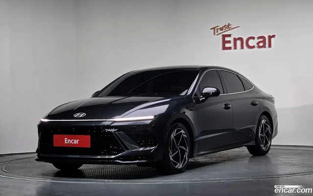 Hyundai (DN8) 1.6 — миниатюра 1