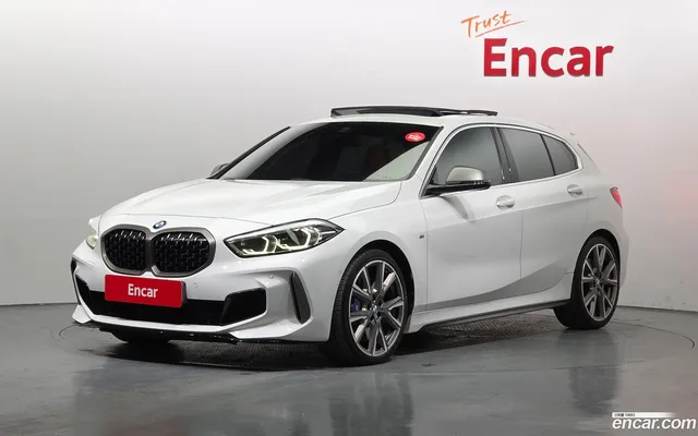 BMW 1 Series (F40) M135i xDrive — миниатюра 1