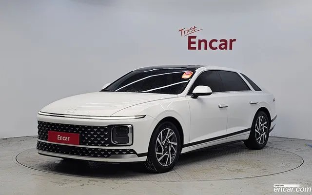 Hyundai Grandeur Hybrid (GN7) — миниатюра 1