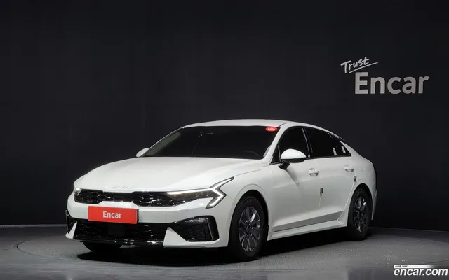 Kia K5 Hybrid — миниатюра 1