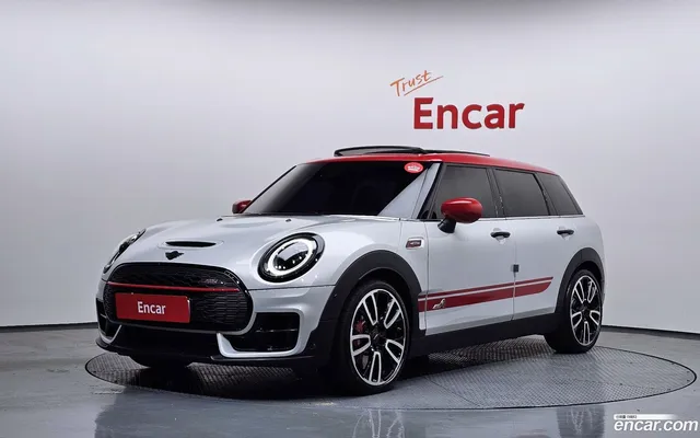 MINI Cooper S Clubman JCW — миниатюра 1