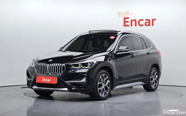 BMW X1 (F48) xDrive 20i xLine — миниатюра 1