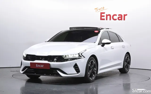 Kia K5 Hybrid — миниатюра 1