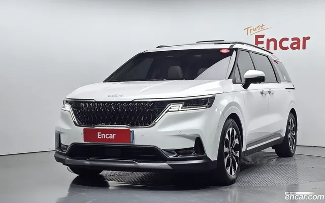 Kia Carnival 7 — миниатюра 1