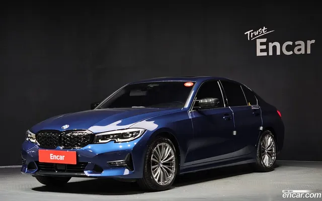 BMW 3 Series (G20) 320i — миниатюра 1