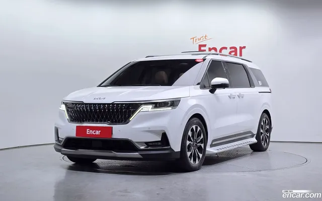 Kia Carnival 9 — миниатюра 1