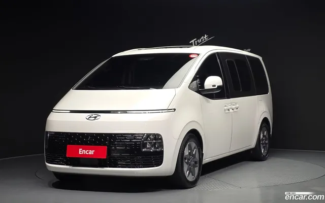 Hyundai Staria 4WD 11 — миниатюра 1