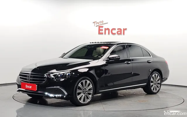 Mercedes-Benz E-Class (W213) E350 4MATIC — миниатюра 1