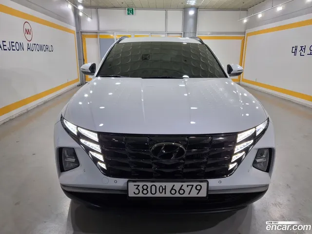 Hyundai Tucson (NX4) 1.6 2WD — миниатюра 1