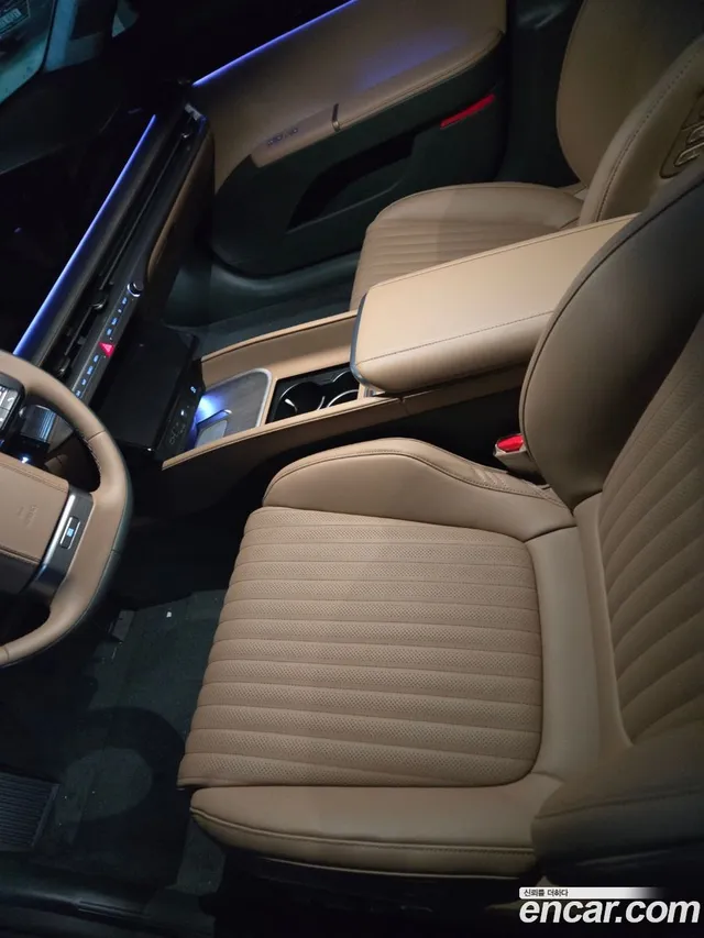 Hyundai Grandeur Hybrid (GN7) — миниатюра 1