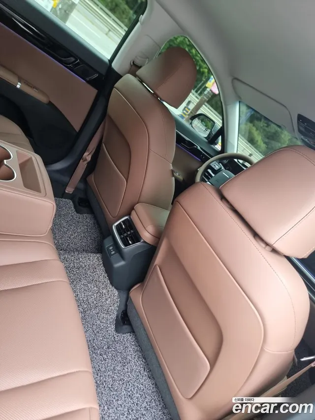 Hyundai Grandeur (GN7) 2.5 2WD — миниатюра 1