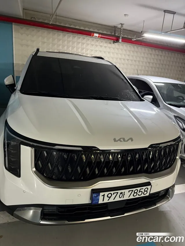 Kia Carnival 9 — миниатюра 1