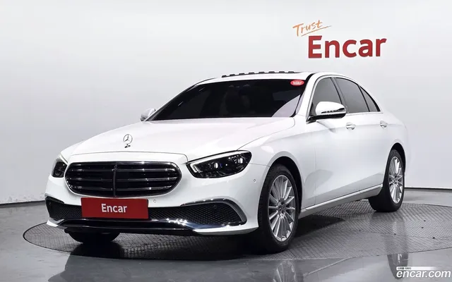 Mercedes-Benz E-Class (W213) E250 — миниатюра 1