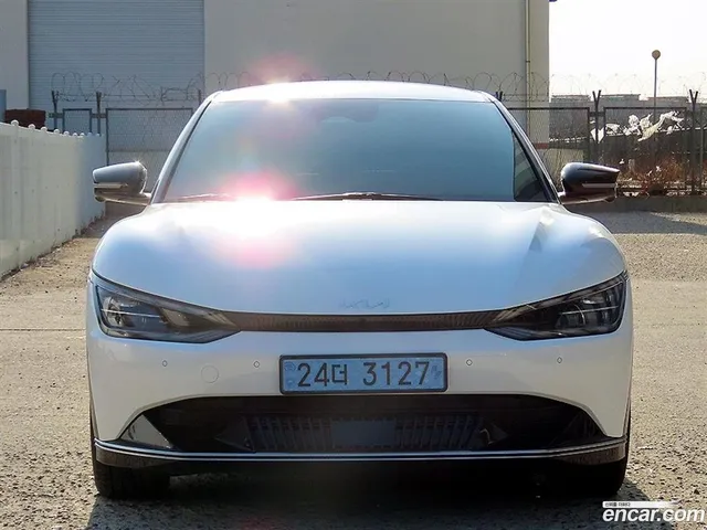 Kia EV6 4WD — миниатюра 1