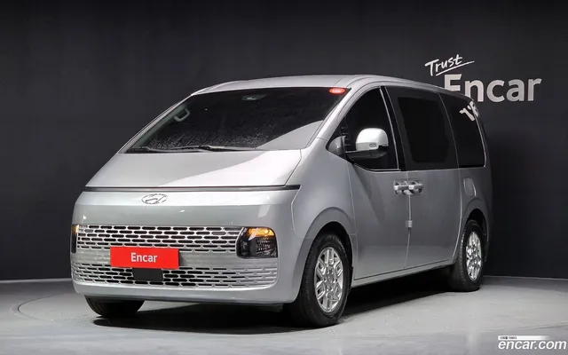 Hyundai Staria L3.5 5 — миниатюра 1