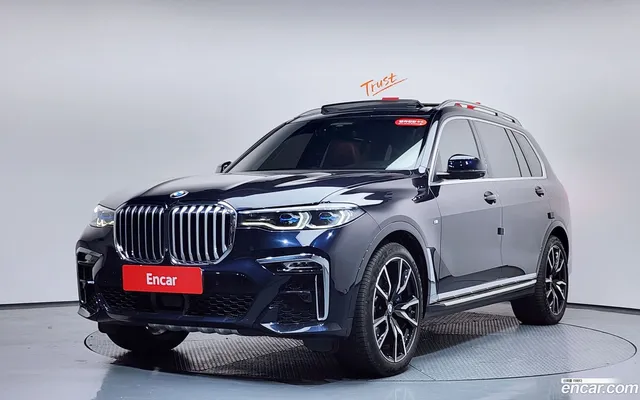 BMW X7 (G07) xDrive 40d M 6 — миниатюра 1