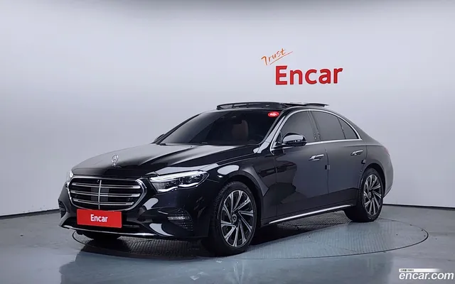 Mercedes-Benz E-Class (W214) E300 4MATIC — миниатюра 1