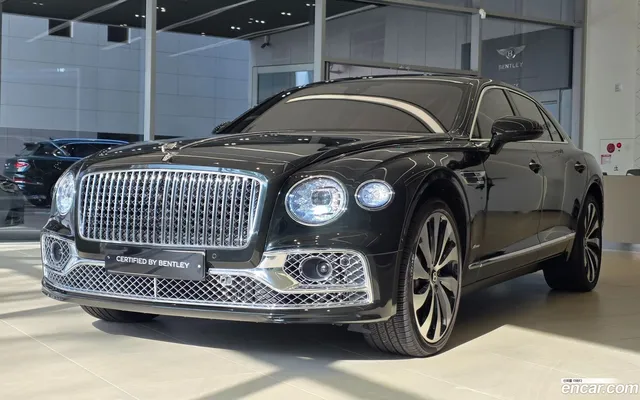 Bentley Flying Spur 4.0 — миниатюра 1