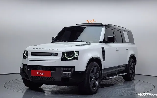 Land Rover (L663) 130 D300 X- HSE — миниатюра 1